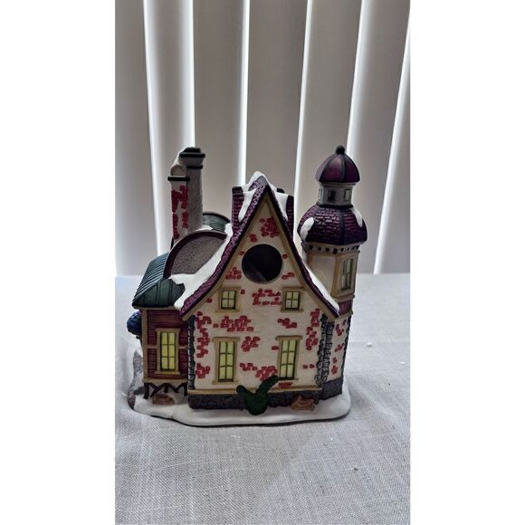 Normal Rockwell Saturday Evening Post Santas Workshop Lighted Christmas Village - Picture 6 of 11